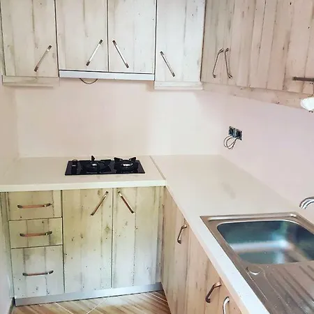 Appartamento Shaha Apartament *