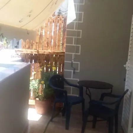 Shaha Apartament *